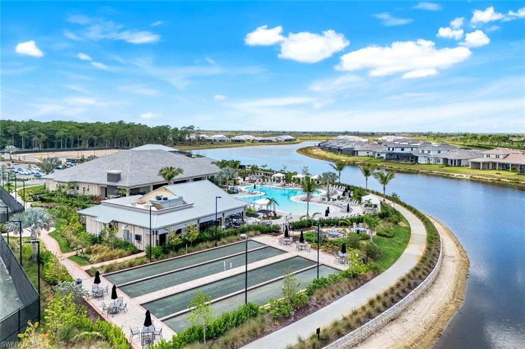 15460 Turin Dr, Naples, FL 34114-43
