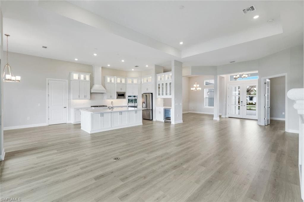 15460 Turin Dr, Naples, FL 34114-5