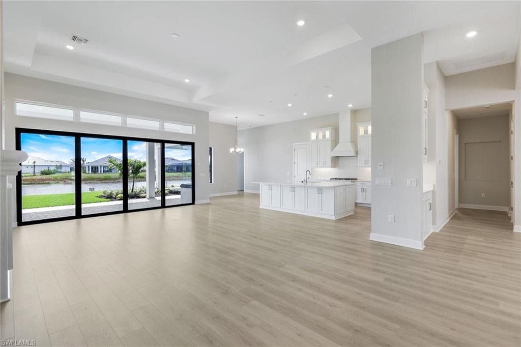 15460 Turin Dr, Naples, FL 34114-7