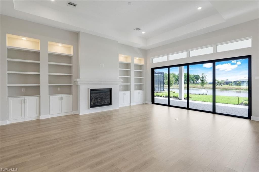 15460 Turin Dr, Naples, FL 34114-8