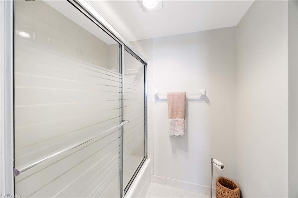 180 Seaview Ct 814, Marco Island, FL 34145-15