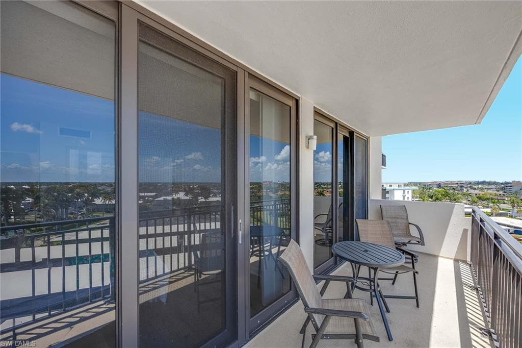 180 Seaview Ct 814, Marco Island, FL 34145-18