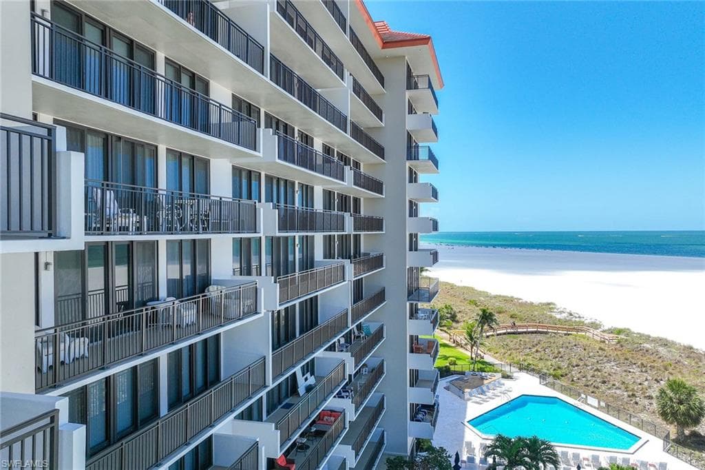 180 Seaview Ct 814, Marco Island, FL 34145-23