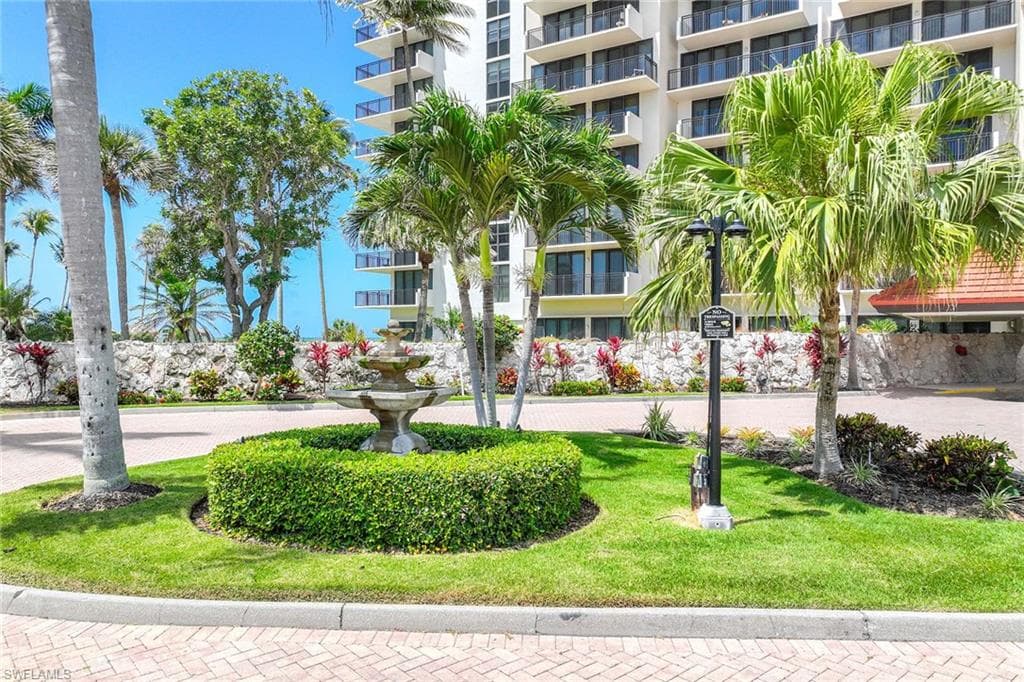180 Seaview Ct 814, Marco Island, FL 34145-30