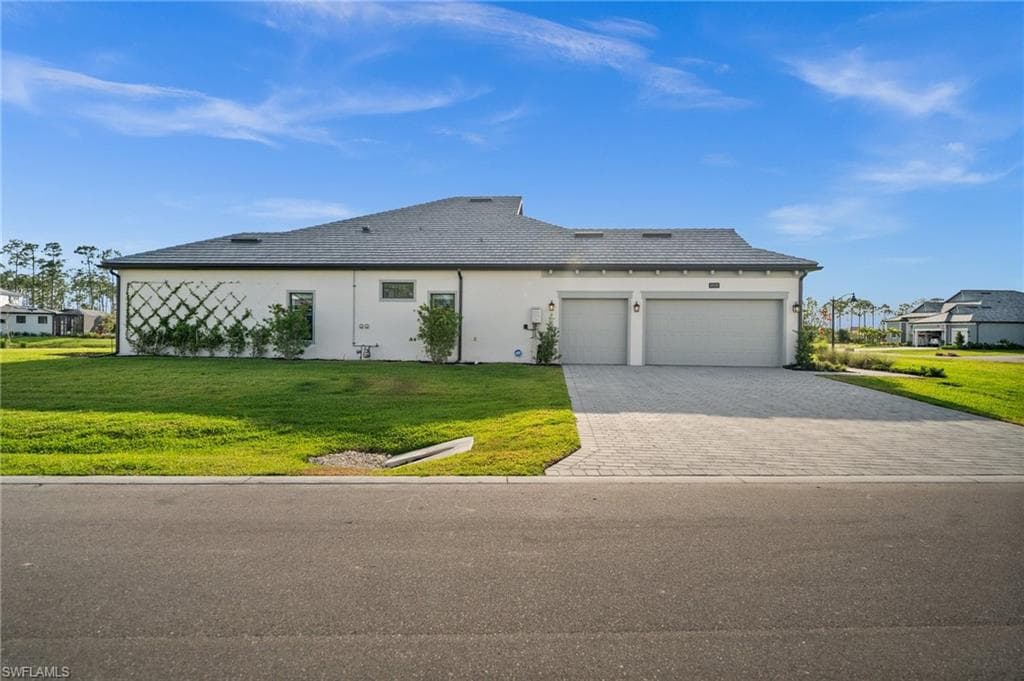 19570 Panther Island Blvd, Estero, FL 33928-4