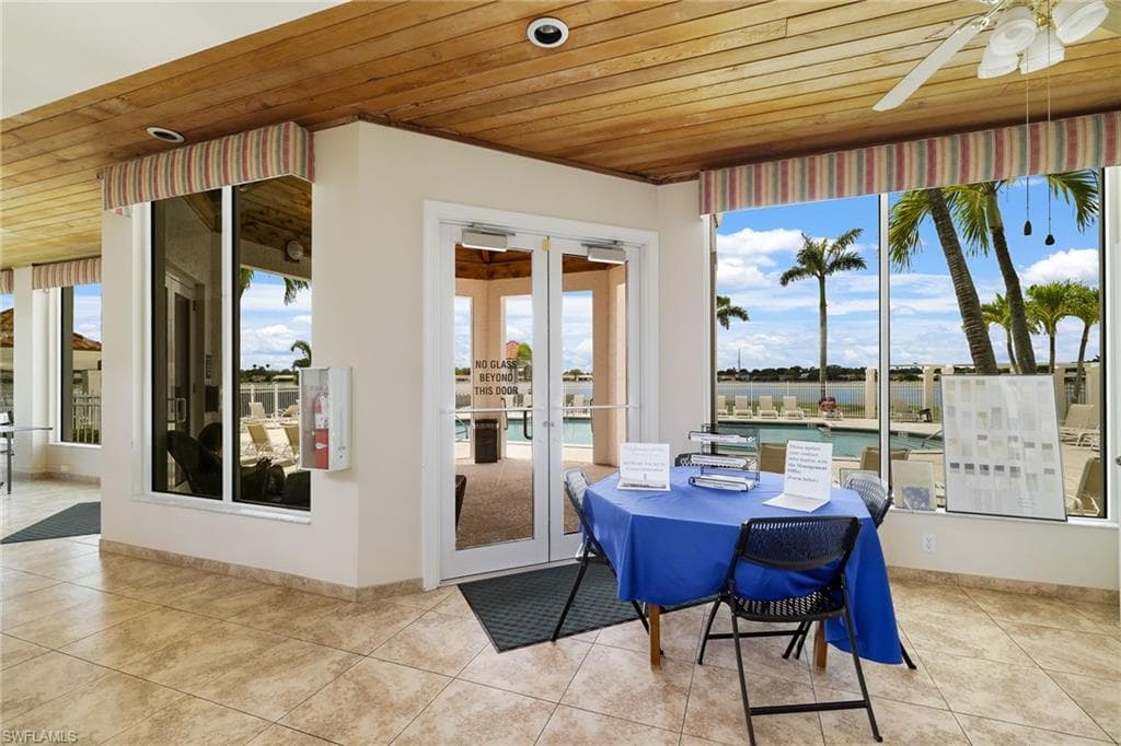 7706 Jewel Ln 101, Naples, FL 34109-28