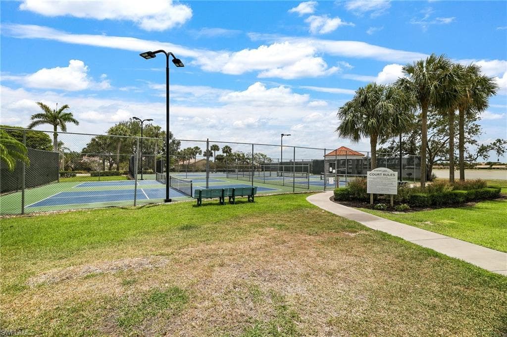 7706 Jewel Ln 101, Naples, FL 34109-35