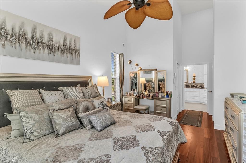 275 Cays Dr 2208, Naples, FL 34114-20