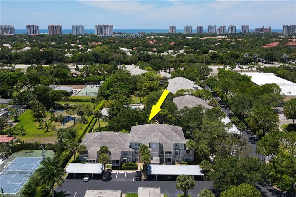 512 Sugar Pine Ln 512, Naples, FL 34108-1