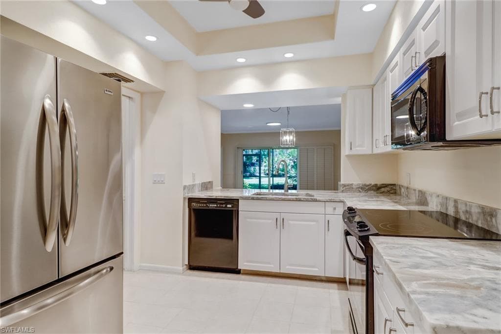 512 Sugar Pine Ln 512, Naples, FL 34108-19