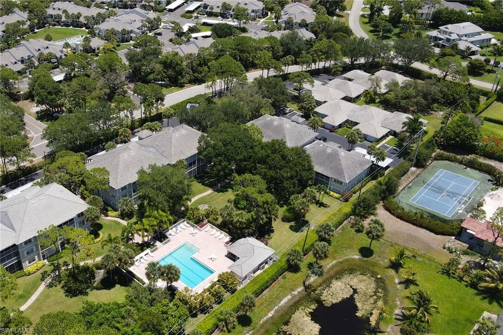 512 Sugar Pine Ln 512, Naples, FL 34108-40