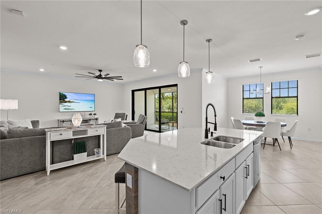 11792 Grand Belvedere Way 202, Fort Myers, FL 33913-13