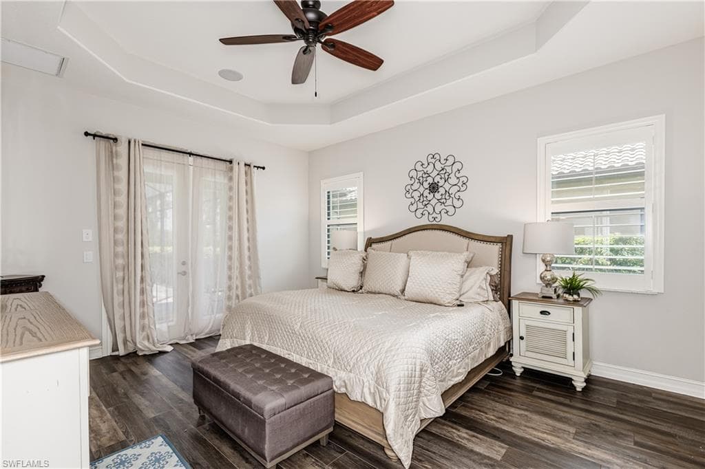 7307 Acorn Way, Naples, FL 34119-9