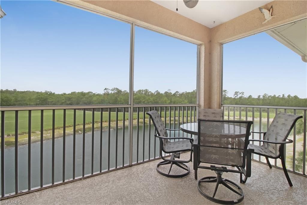 3770 Sawgrass Way 3445, Naples, FL 34112-20