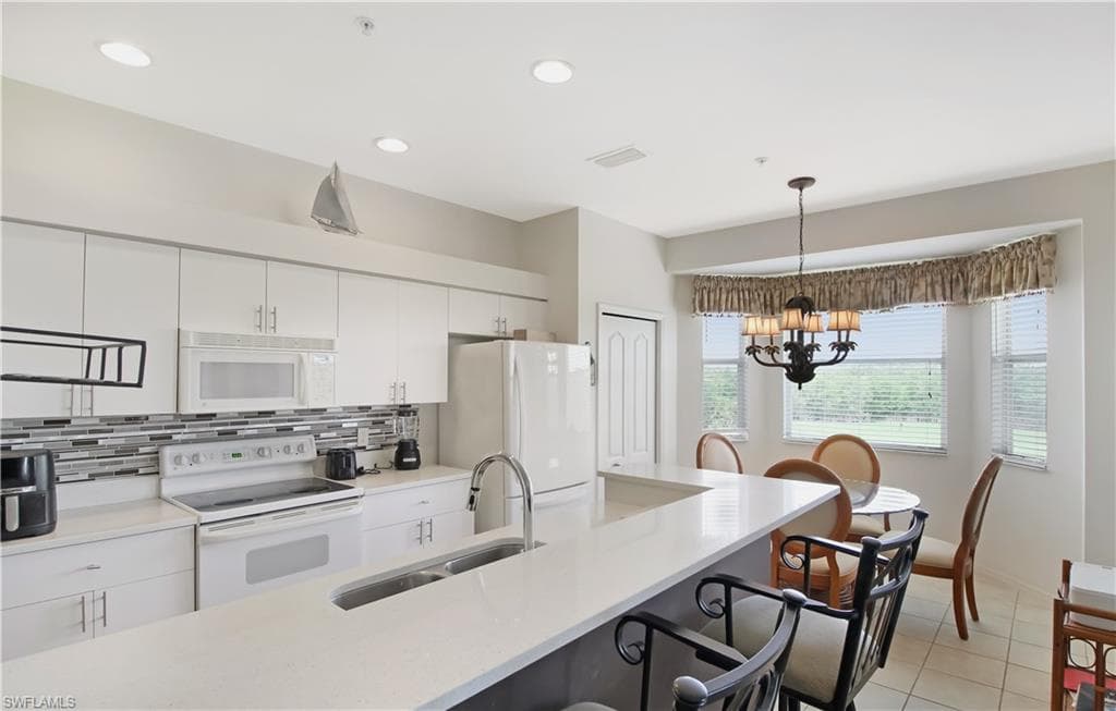 3770 Sawgrass Way 3445, Naples, FL 34112-8