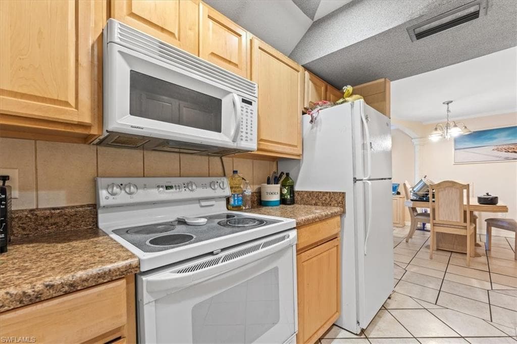 1849 Maravilla Ave A12, Fort Myers, FL 33901-8