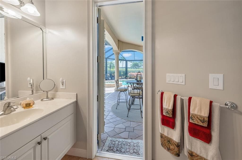 3032 Castalain Ct, Naples, FL 34105-29