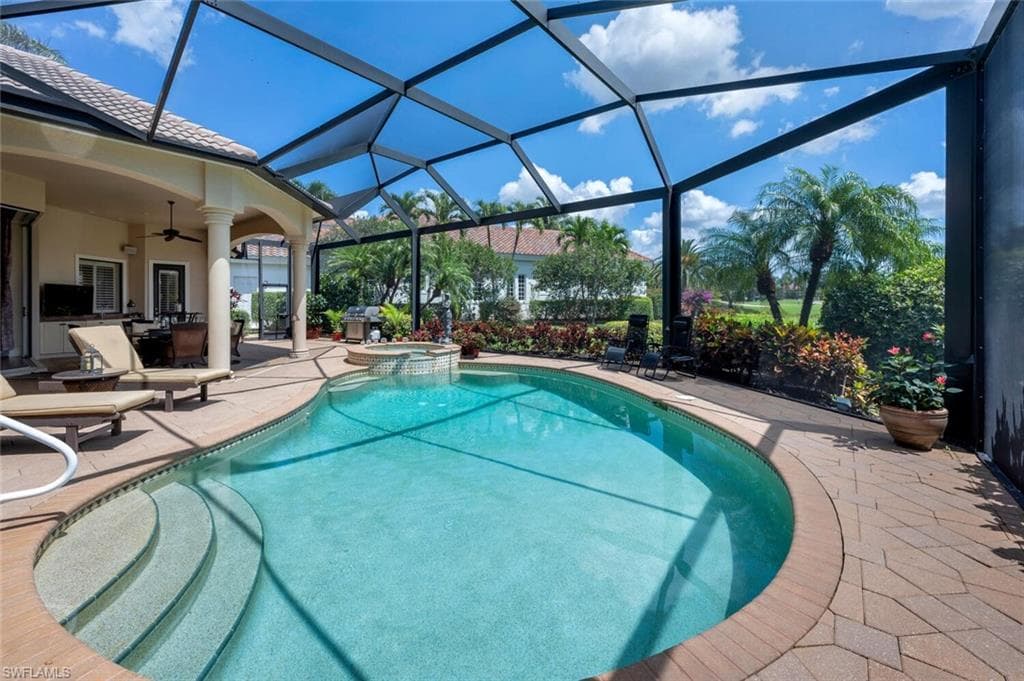 3032 Castalain Ct, Naples, FL 34105-40