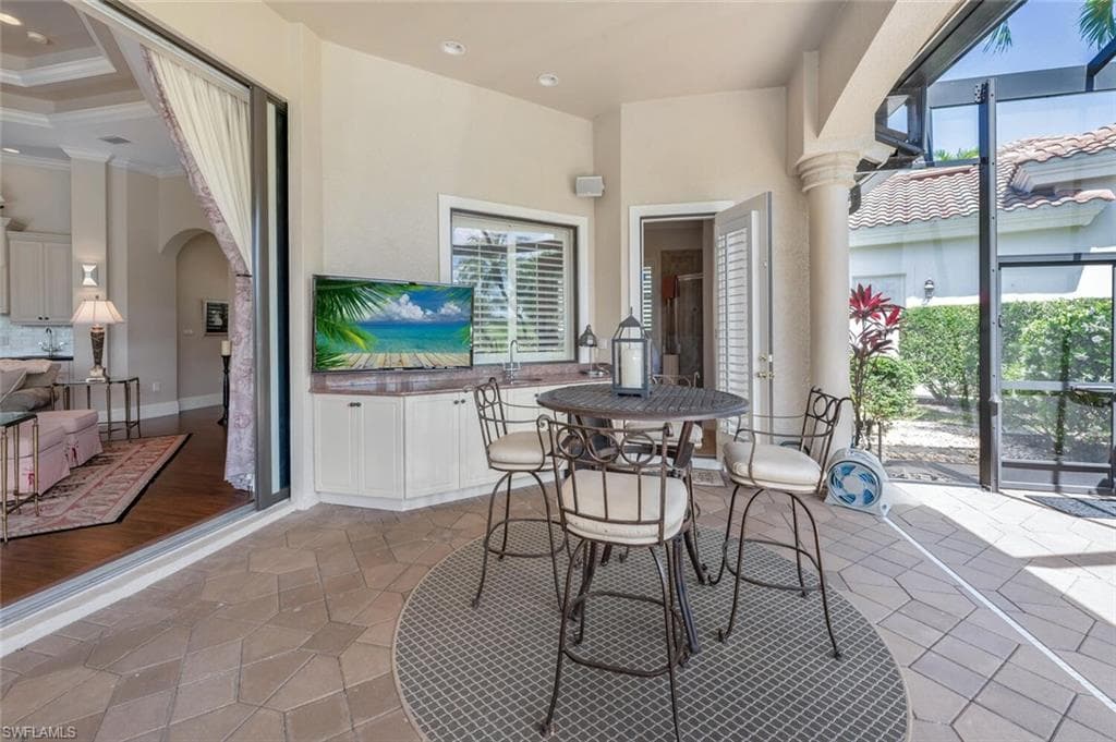 3032 Castalain Ct, Naples, FL 34105-43