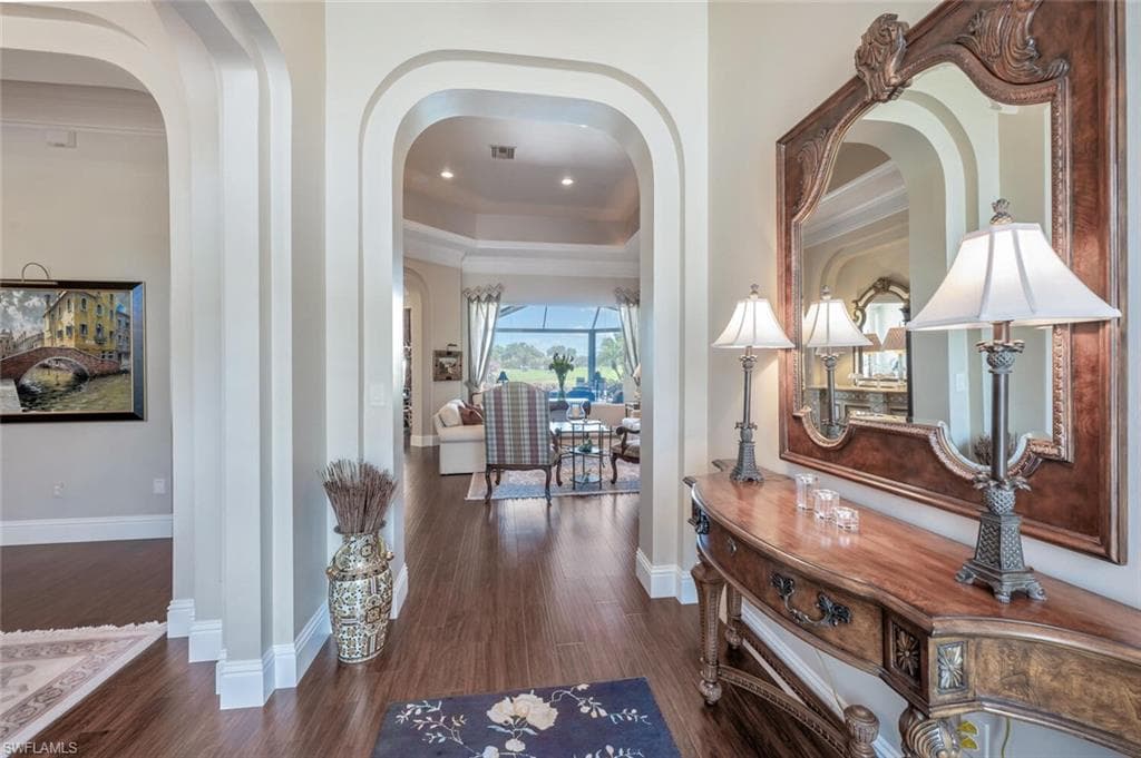 3032 Castalain Ct, Naples, FL 34105-3