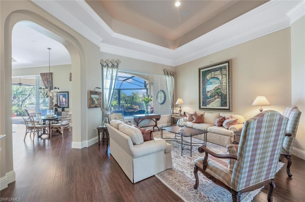 3032 Castalain Ct, Naples, FL 34105-4