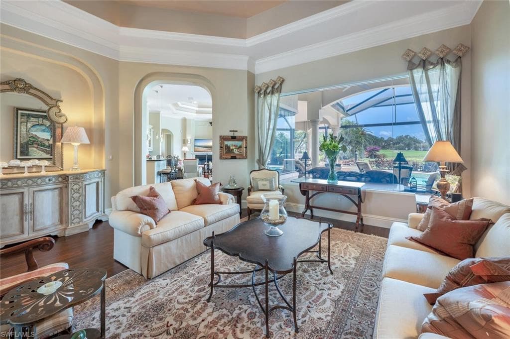 3032 Castalain Ct, Naples, FL 34105-5