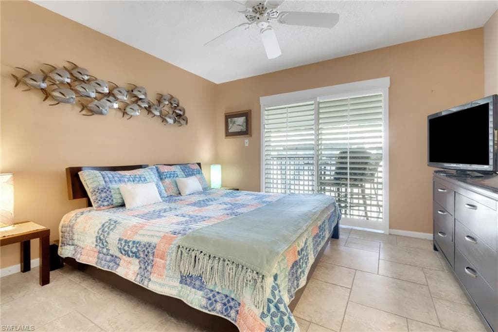 788 Park Shore Dr C34, Naples, FL 34103-12