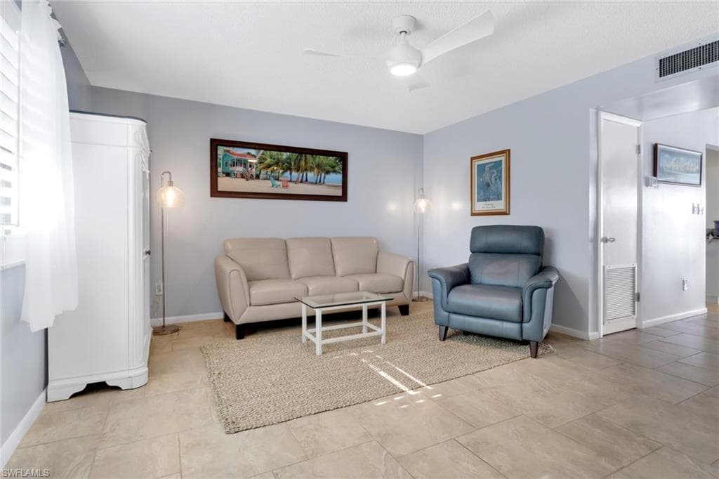 788 Park Shore Dr C34, Naples, FL 34103-4