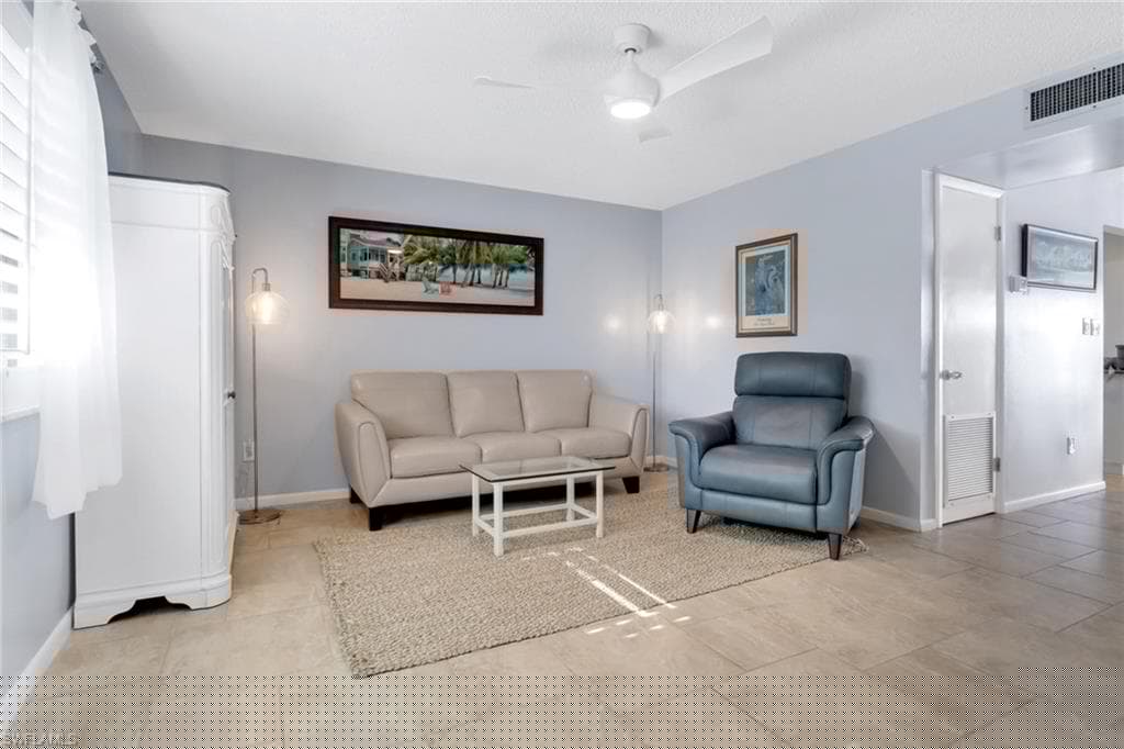 788 Park Shore Dr C34, Naples, FL 34103-4
