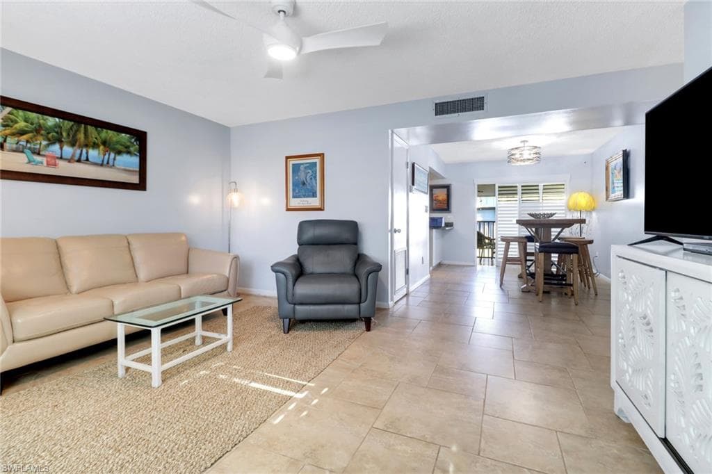 788 Park Shore Dr C34, Naples, FL 34103-5