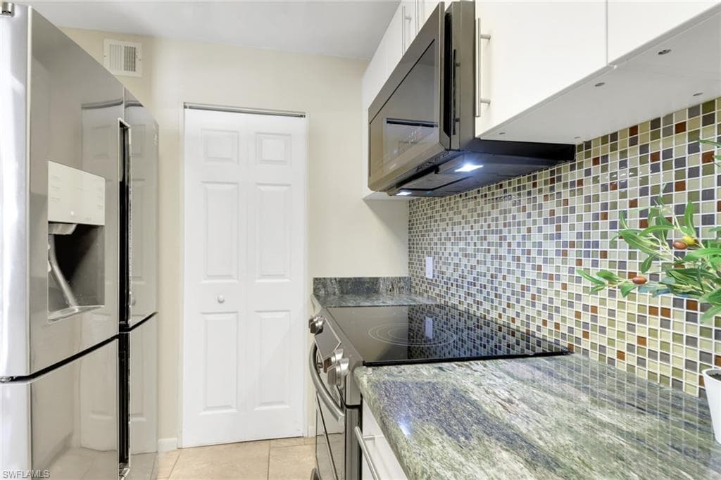 788 Park Shore Dr C34, Naples, FL 34103-8