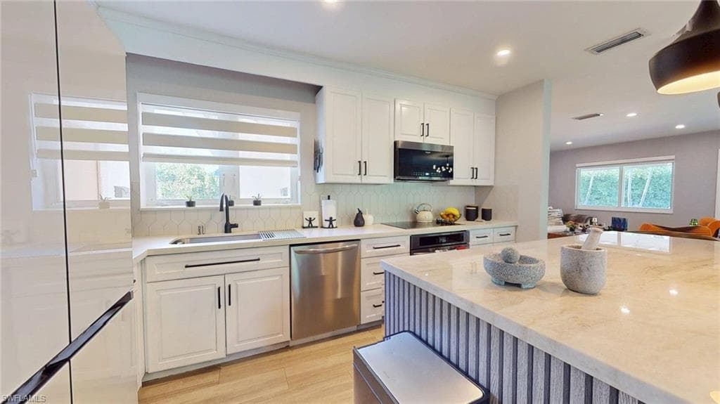 6600 144th St, Coral Gables, FL 33158-1854-10