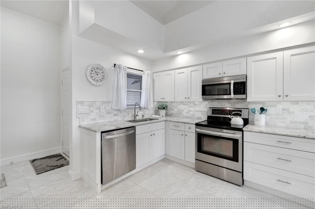 26271 Devonshire Ct 202, Bonita Springs, FL 34134-10