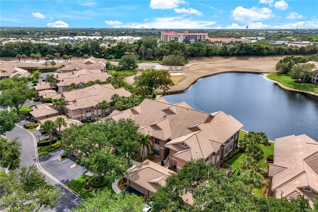 26271 Devonshire Ct 202, Bonita Springs, FL 34134-27