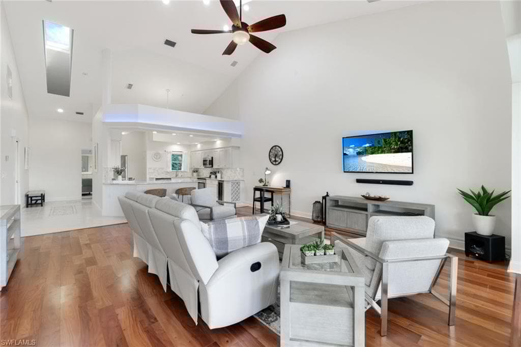 26271 Devonshire Ct 202, Bonita Springs, FL 34134-5