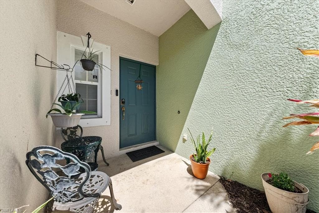 3621 Pine Oak Cir 105, Fort Myers, FL 33916-11