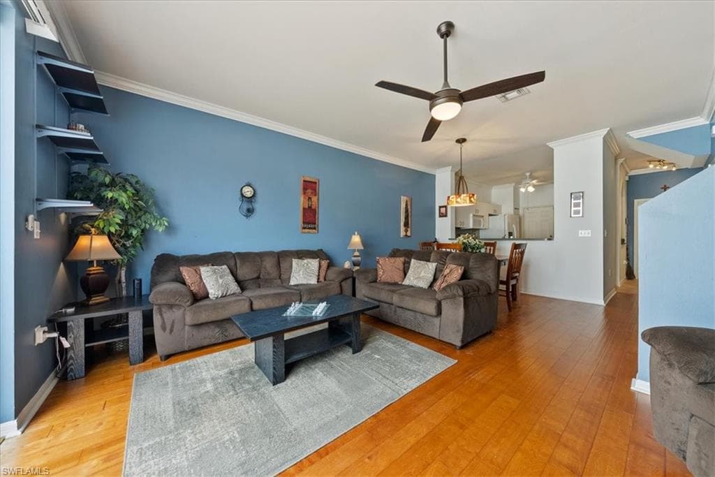 3621 Pine Oak Cir 105, Fort Myers, FL 33916-20