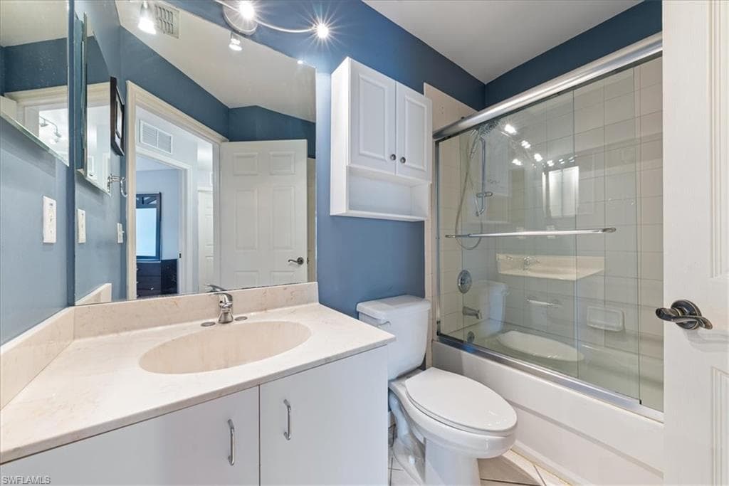3621 Pine Oak Cir 105, Fort Myers, FL 33916-31