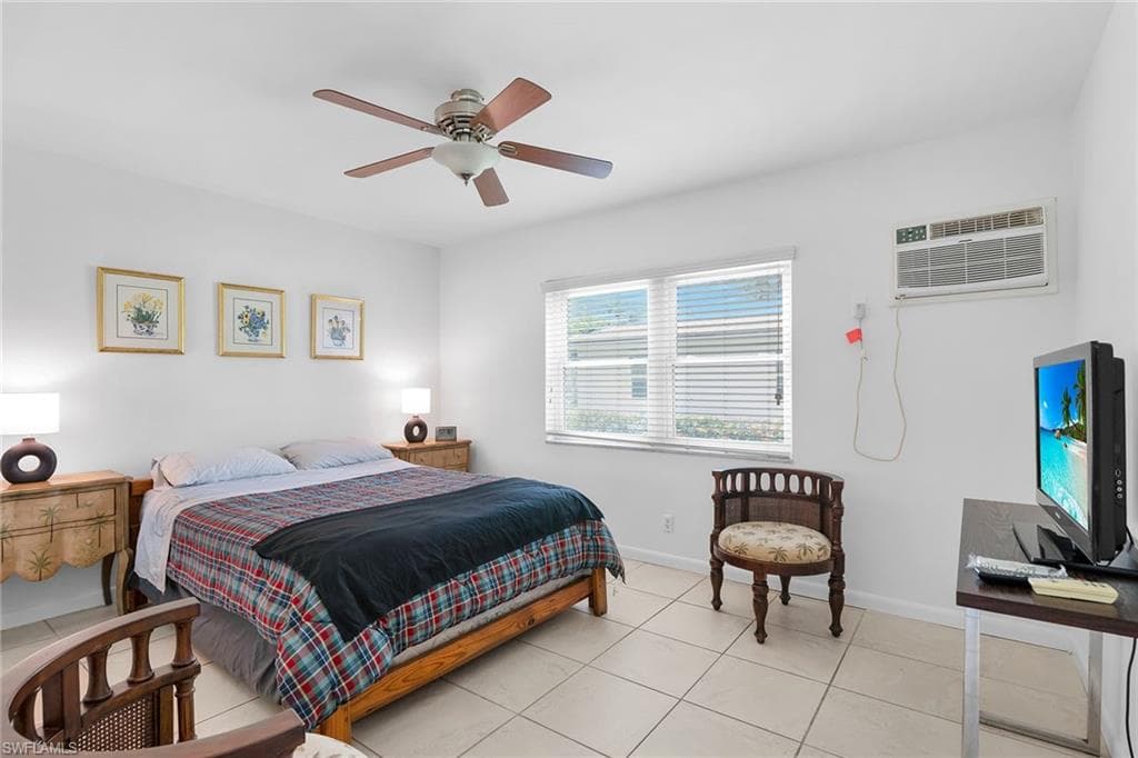 235 Seaview Ct C4, Marco Island, FL 34145-13