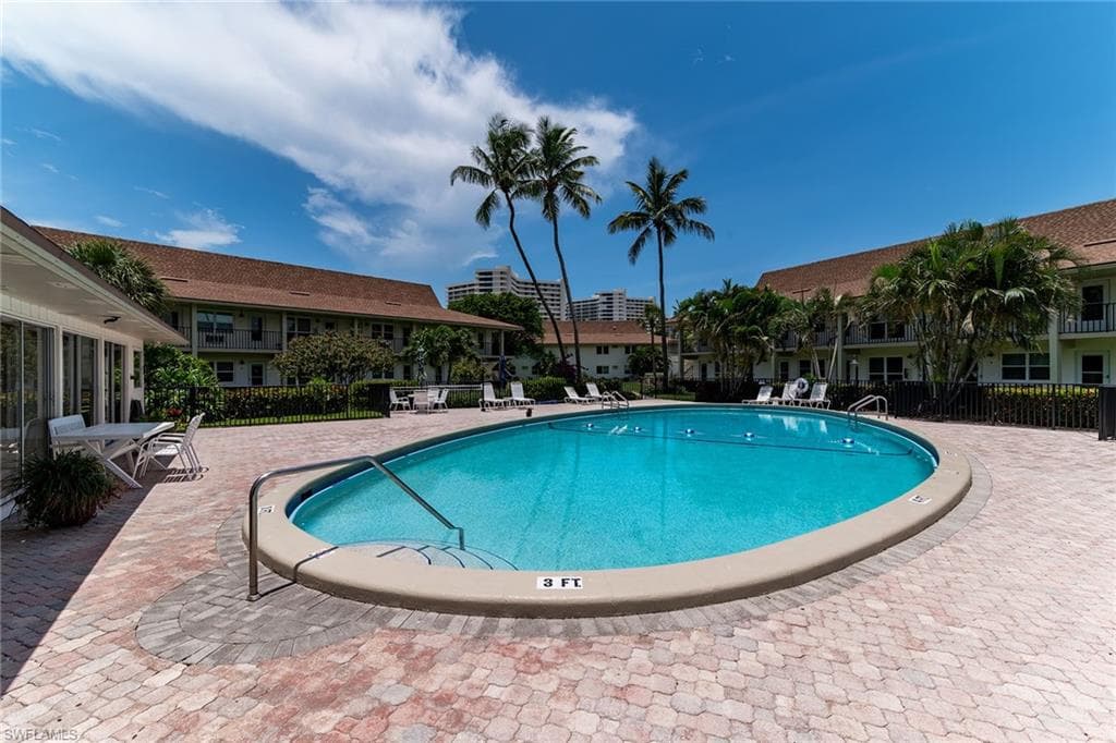 235 Seaview Ct C4, Marco Island, FL 34145-16