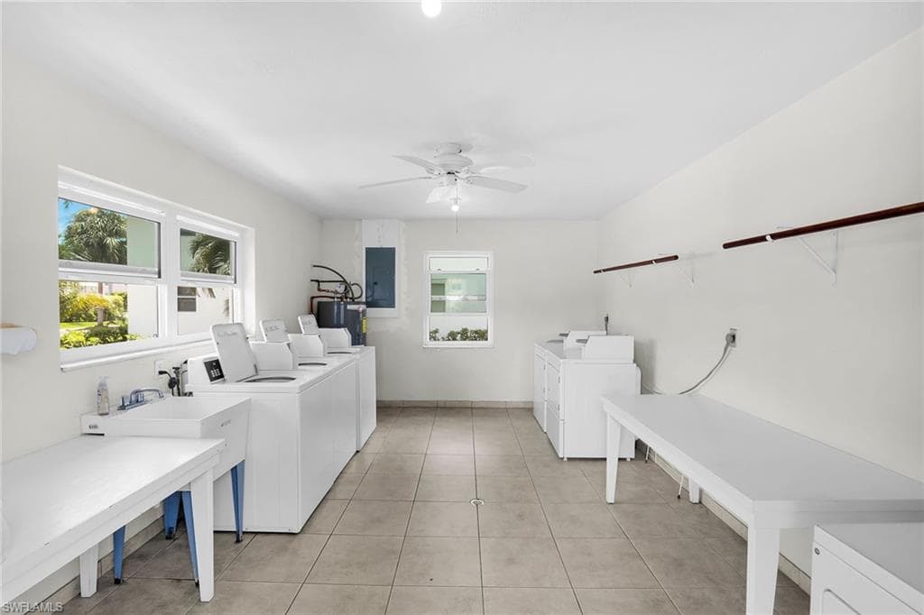 235 Seaview Ct C4, Marco Island, FL 34145-19