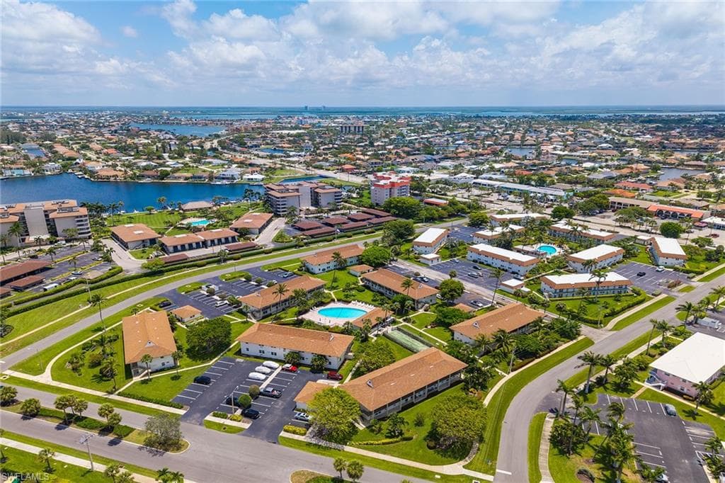 235 Seaview Ct C4, Marco Island, FL 34145-24