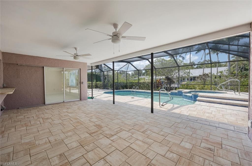 2232 Longboat Dr, Naples, FL 34104-22