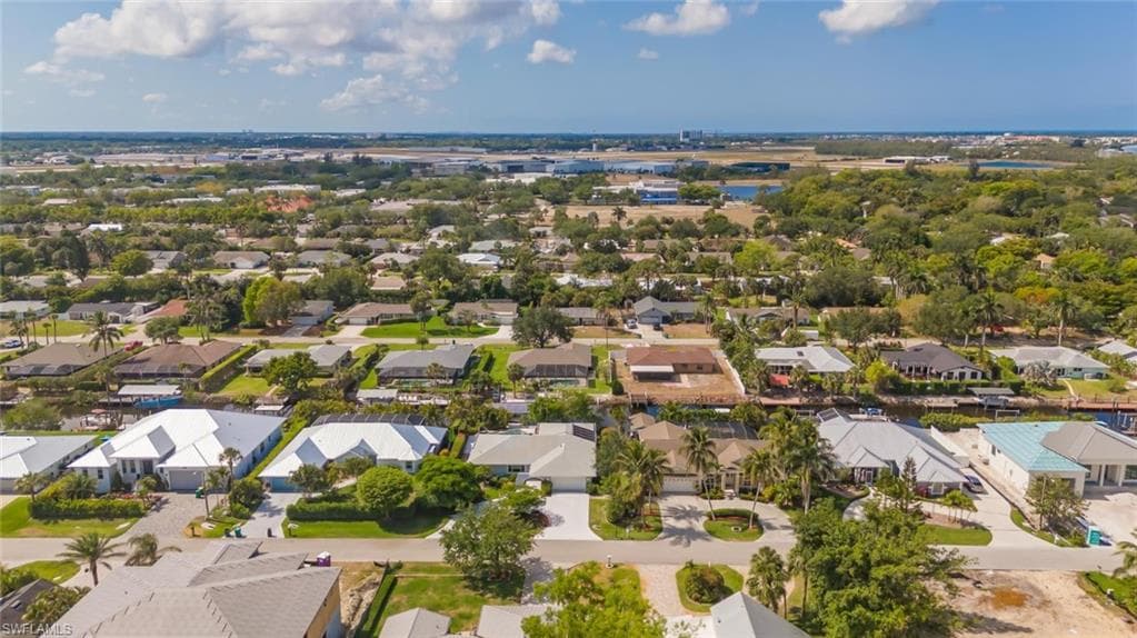 2232 Longboat Dr, Naples, FL 34104-31