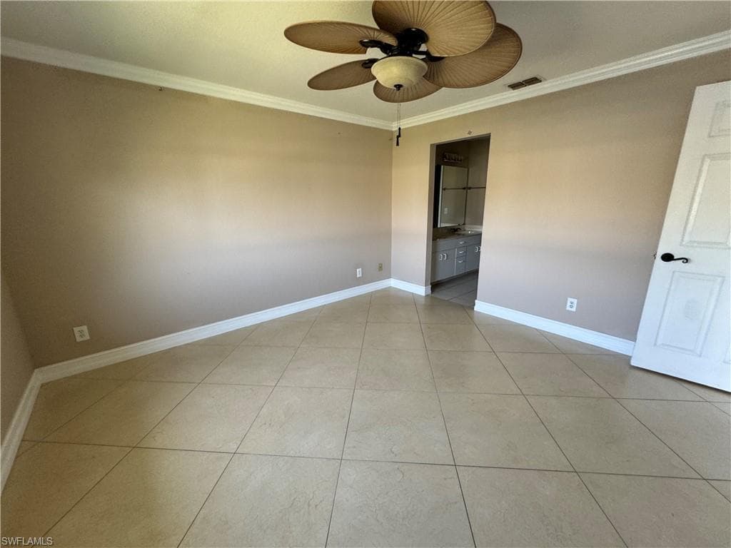 388 Belina Dr 6, Naples, FL 34104-11