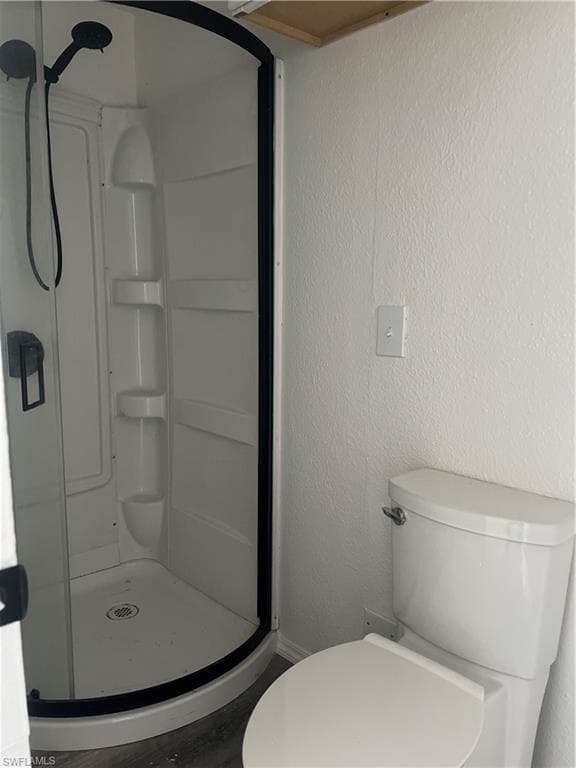 777 Walkerbilt Rd 9, Naples, FL 34110-12