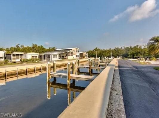 777 Walkerbilt Rd 9, Naples, FL 34110-15