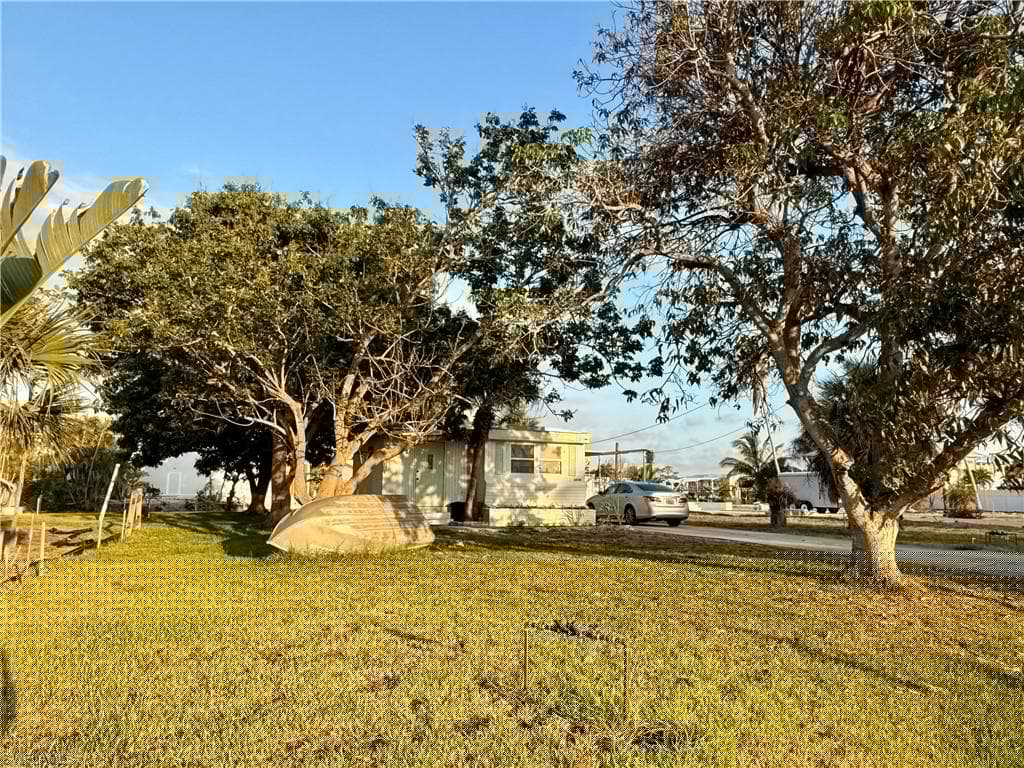 24518 Dolphin St, Bonita Springs, FL 34134-12