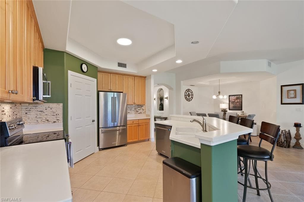 1286 Rialto Way 102, Naples, FL 34114-11