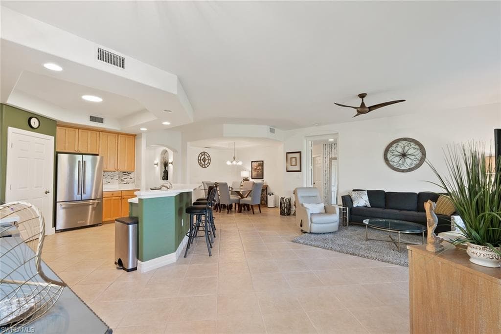 1286 Rialto Way 102, Naples, FL 34114-12